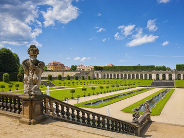 untere Orangerieparterre im Barockgarten Großsedlitz