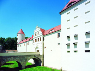 Schloss Freudenstein Schlosseinfahrt
