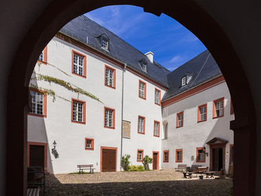 Innenhof Schloss Frohburg
