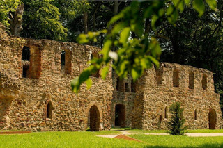 Aussen Ruine Aussen Ruine