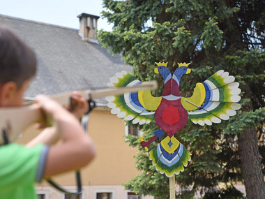 Adlerschiessen im Rosengarten vor der Alten Kaserne