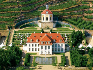 Schloss Wackerbarth Belvedere Luftansicht
